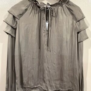 Current Air NWT Size Medium Elegant Gray/Brown Women's Top